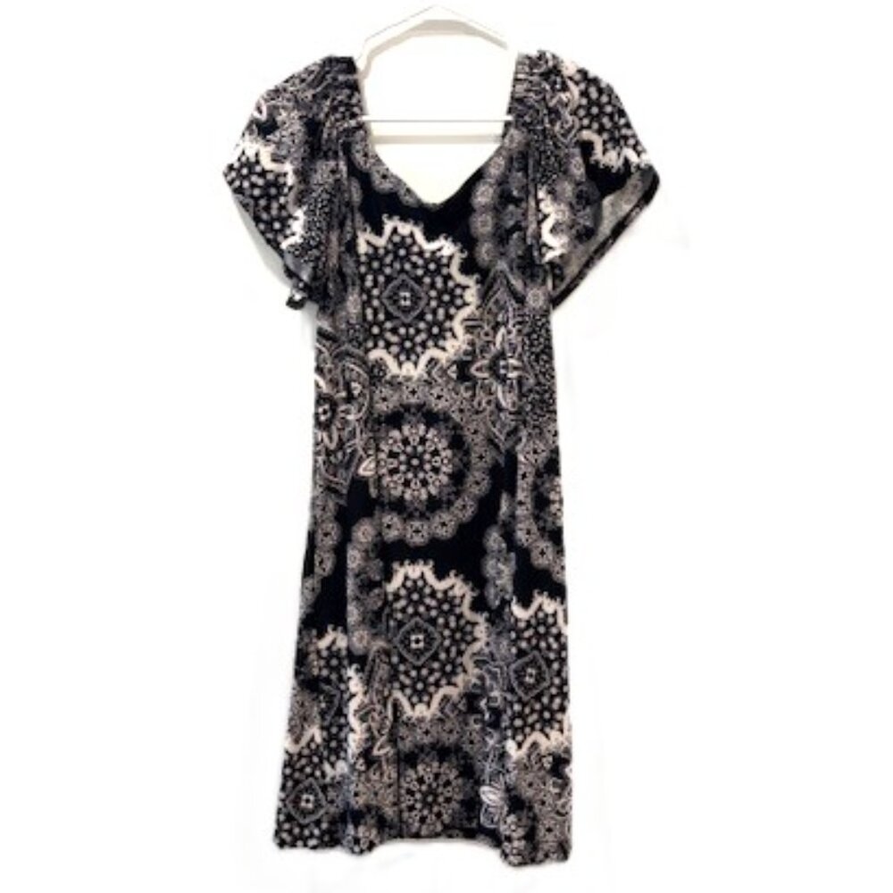 Signature by Robbie Bee Black and White Floral Swing Dress with Cap Sleeves